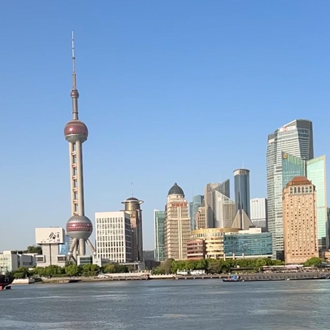 阿莲