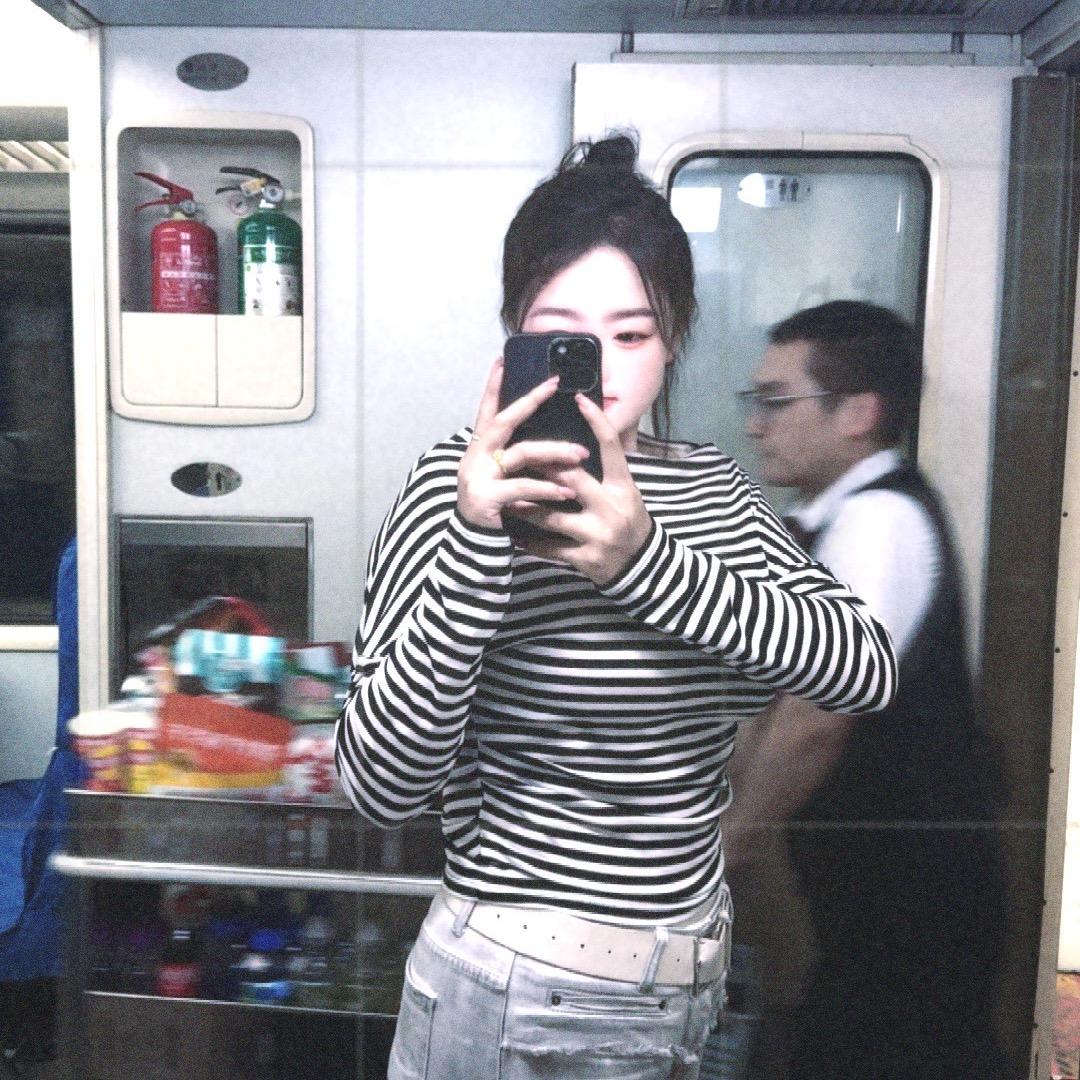 清风入肺 难解心愁