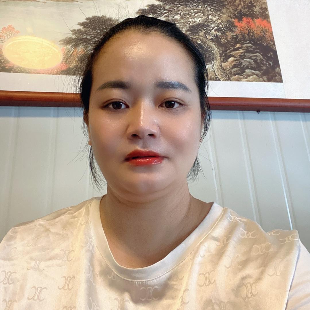 飞飞二手车飞姐说车