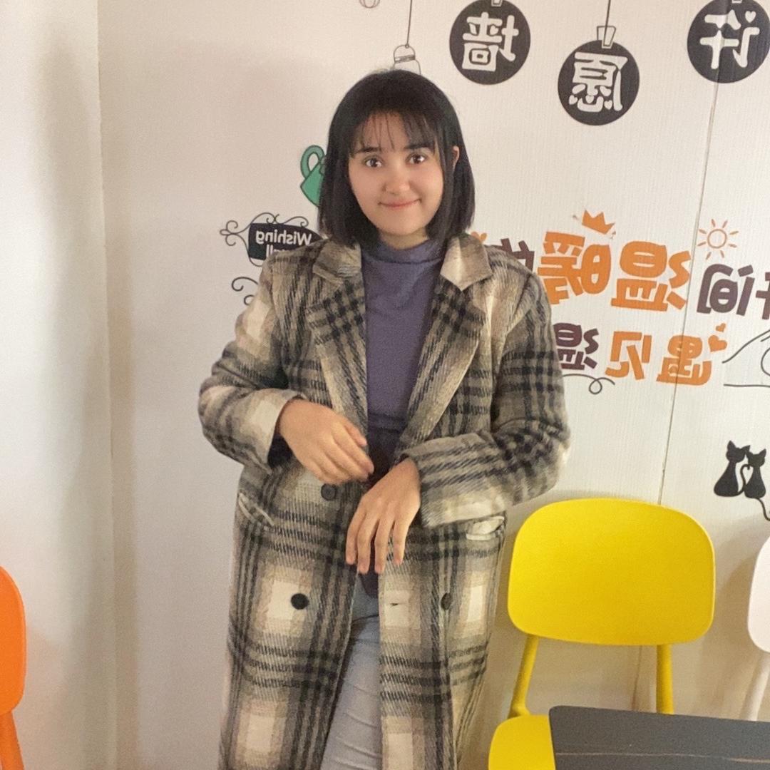 岳普湖县努尔菲女士服装店