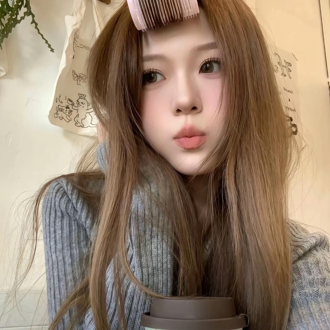 混过社会卖过萌