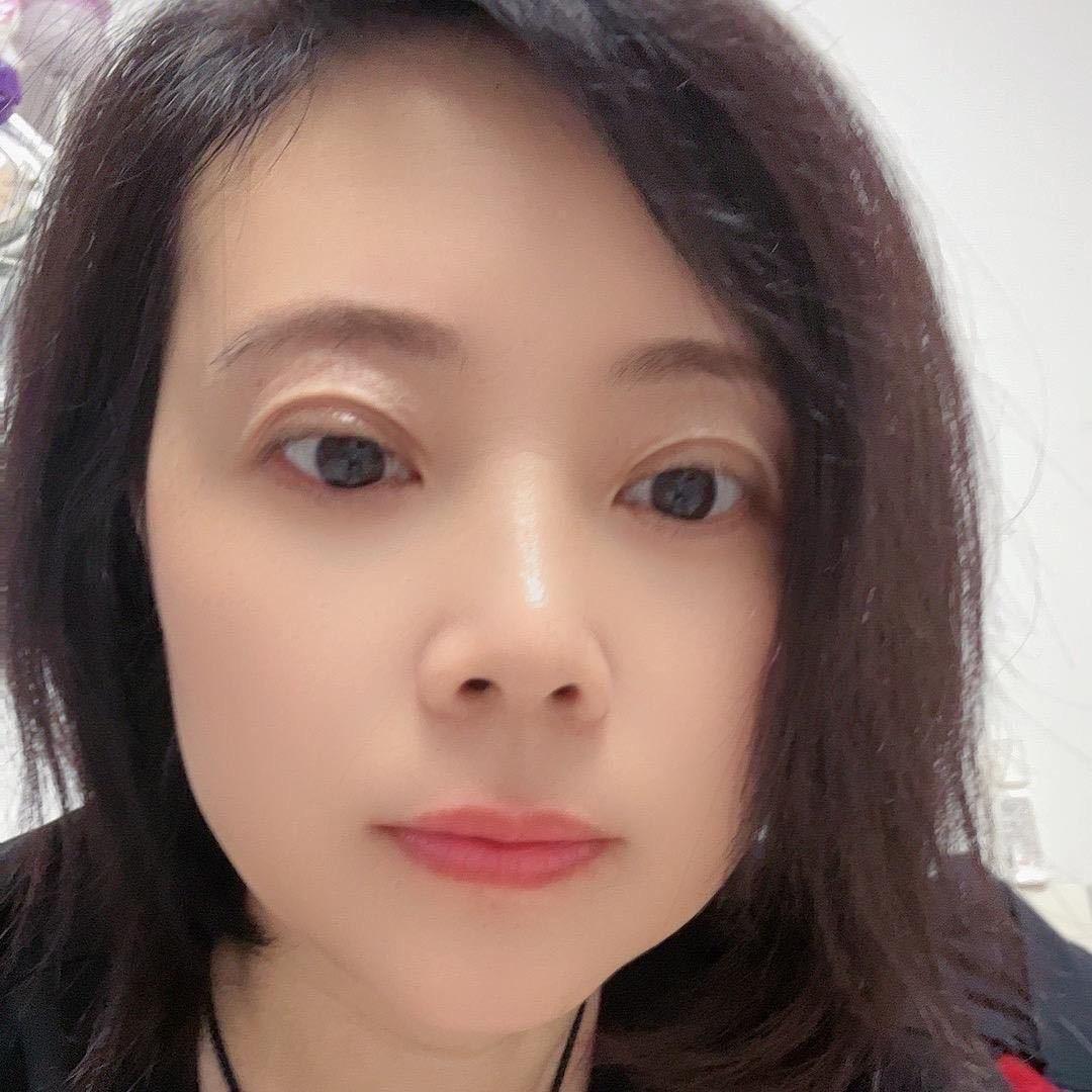 &李美女$