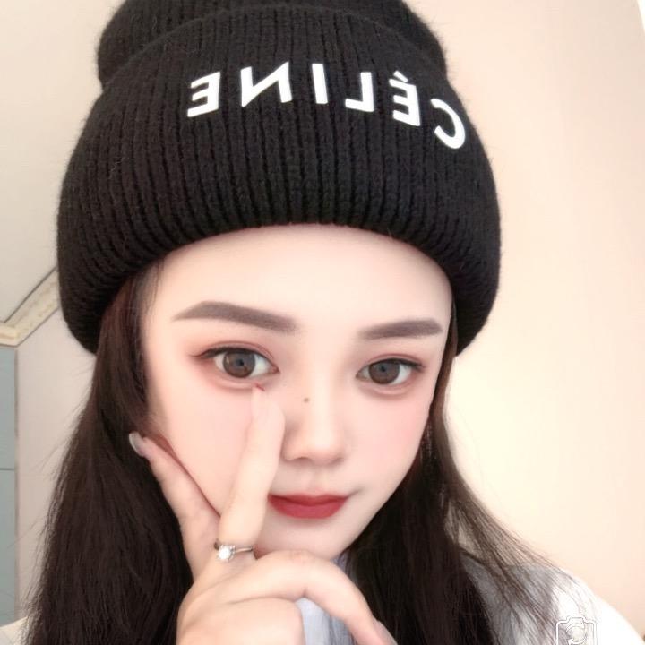 "L 💋