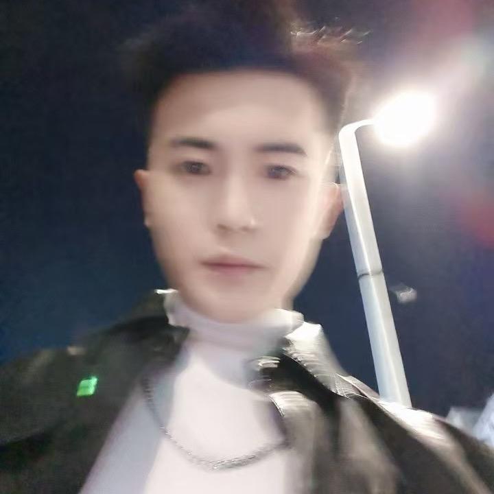 爱吃碳水