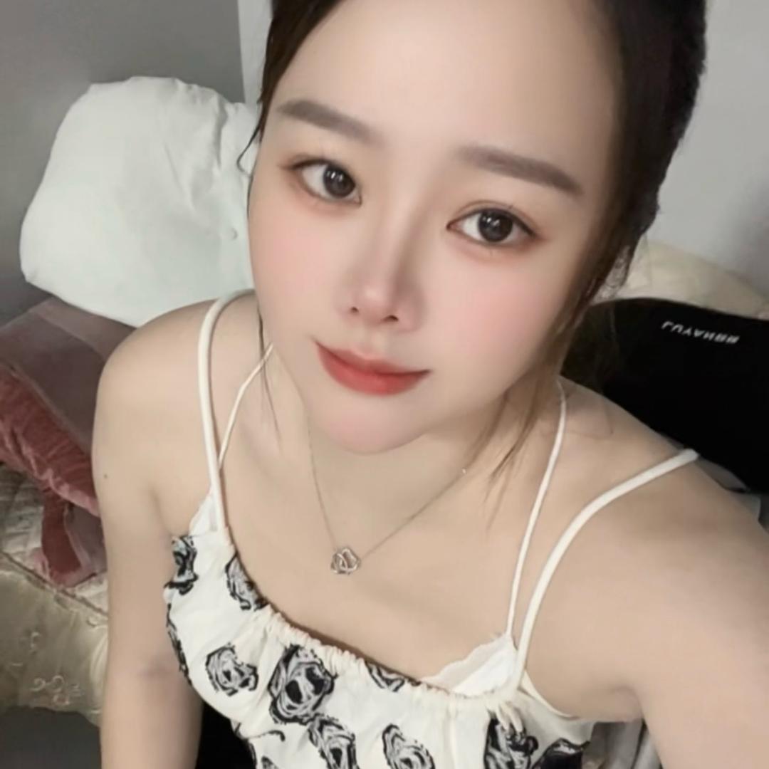 ᥫᩣ°娜娜呀 💕