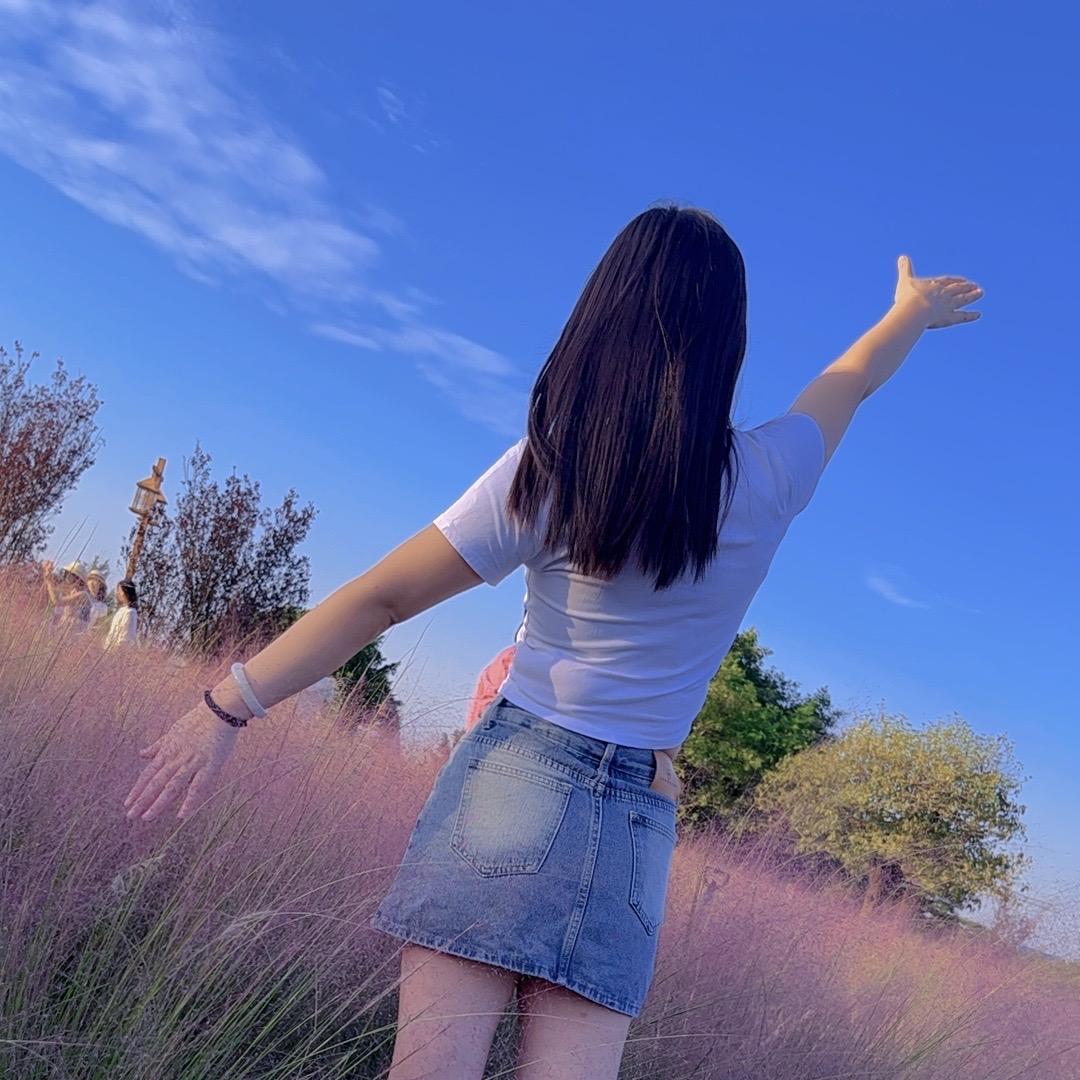 刘࿐
