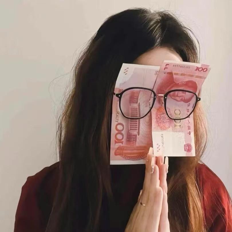 弎月