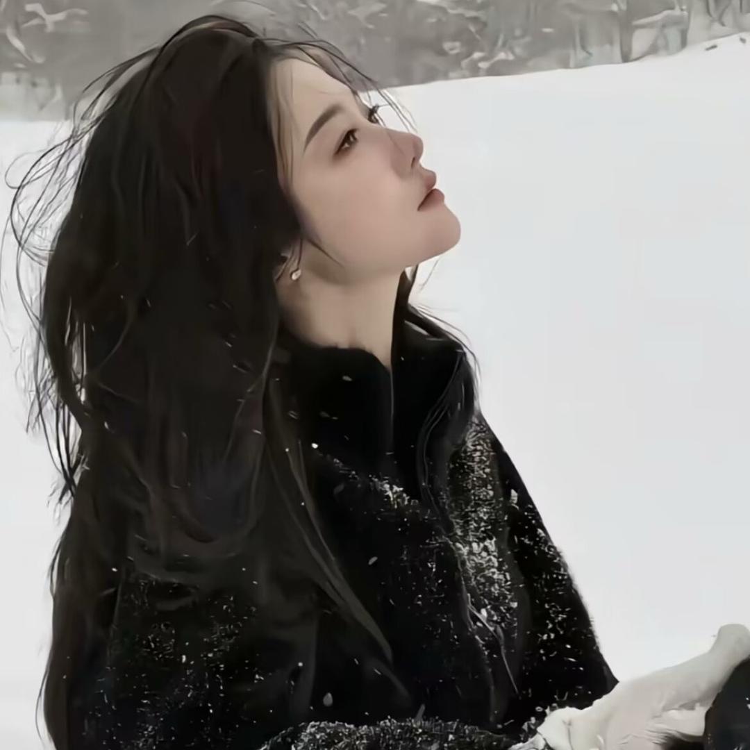 滢滢轻奢女鞋