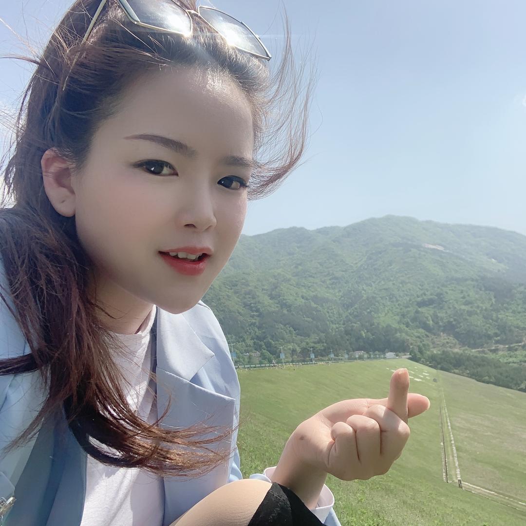 知雄姐姐