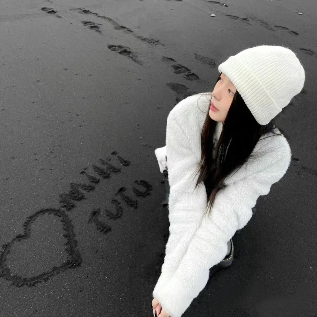 ᴰᴬᴿᴸᴵᴺᴳ