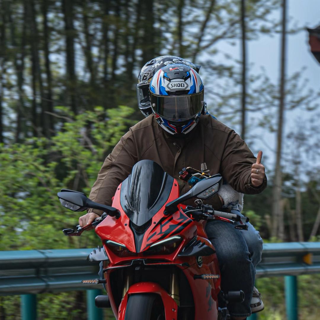 小李同学🏍️