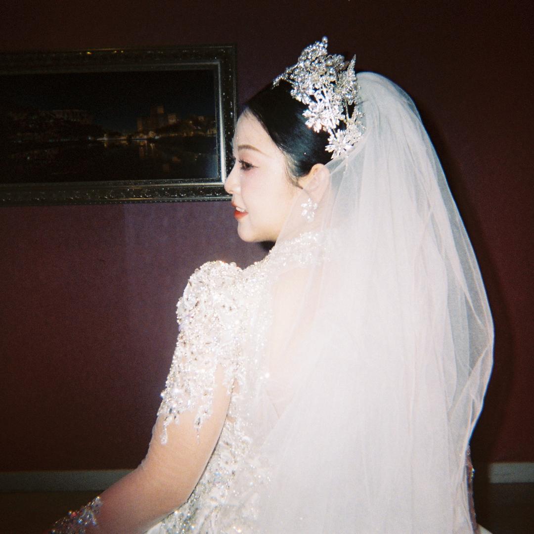 一朵风中摇曳的水仙花🌼