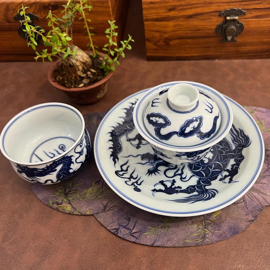 景德镇-凤鸟缠瓷