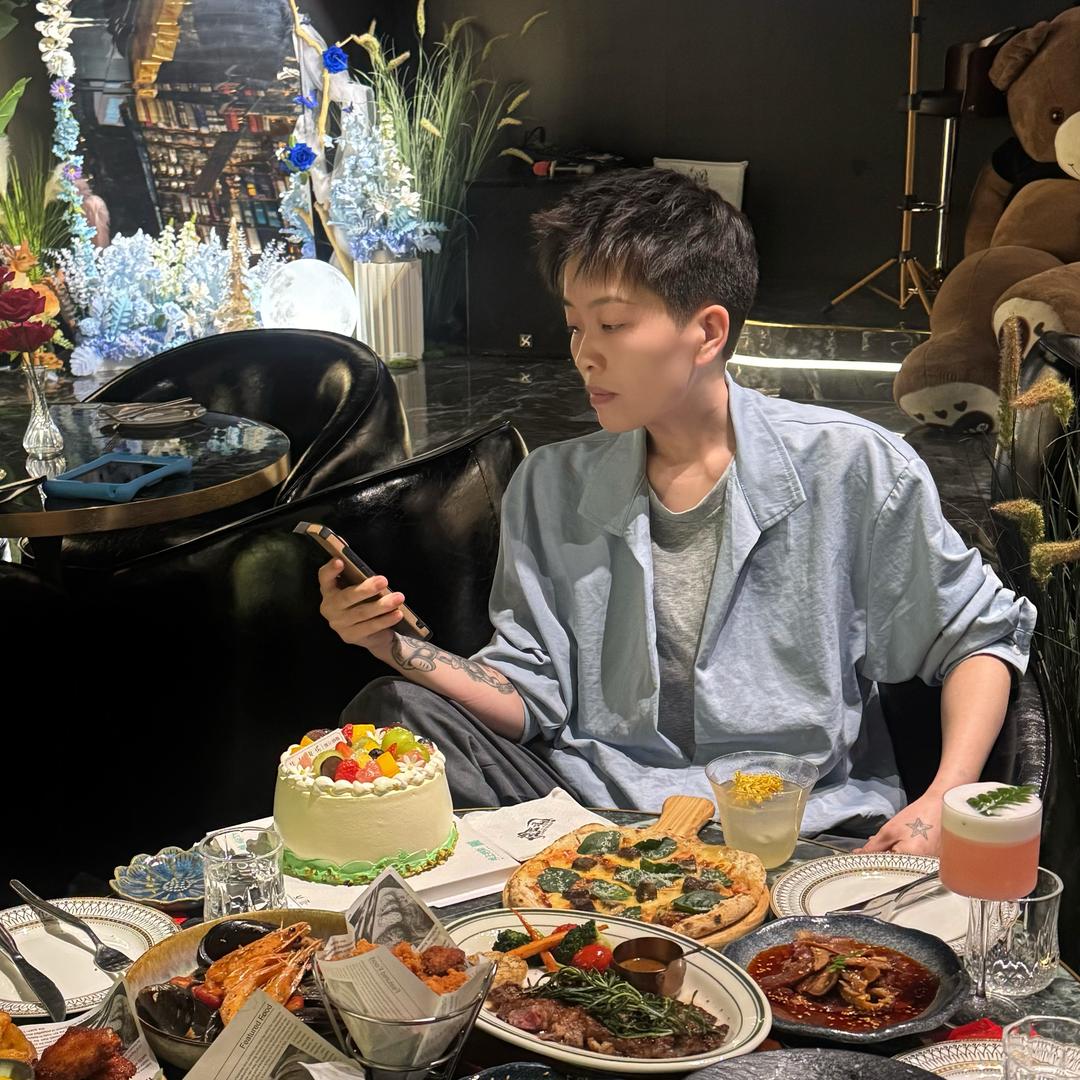 爱分享嘎吱窝