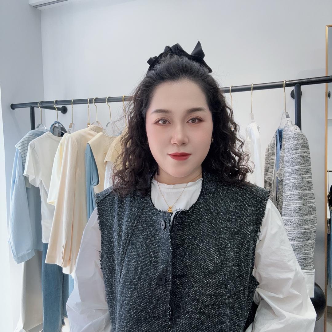 大武口C位女装珊珊