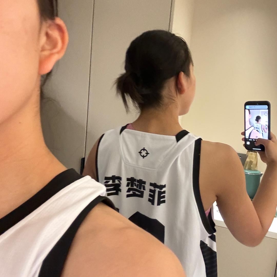 露露去吃披萨了