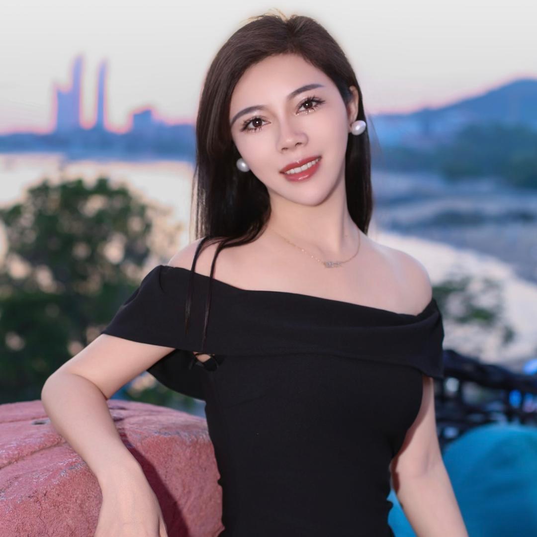 郝美吖