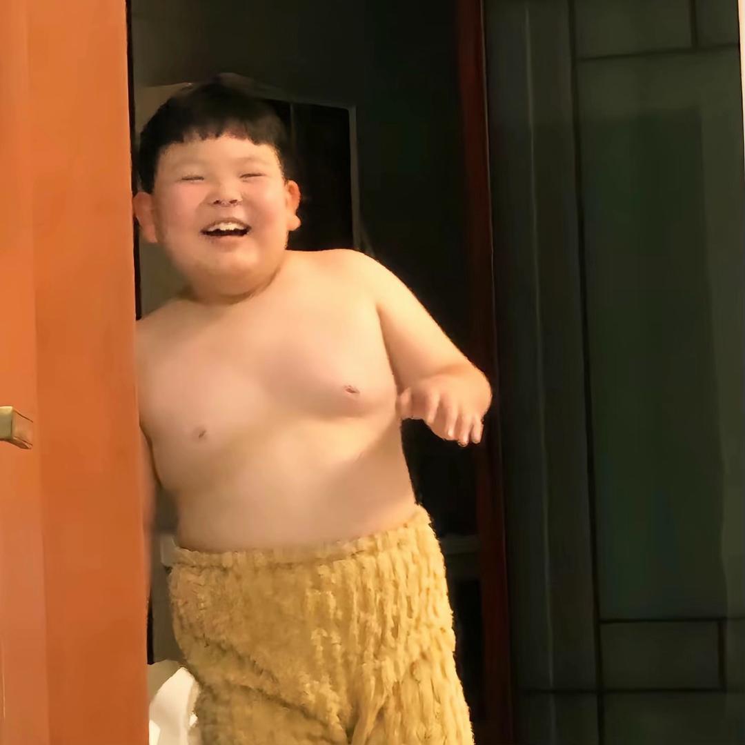 崔