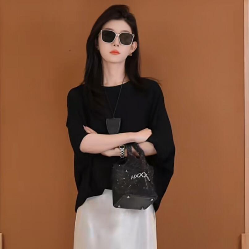 多娜轻奢女装