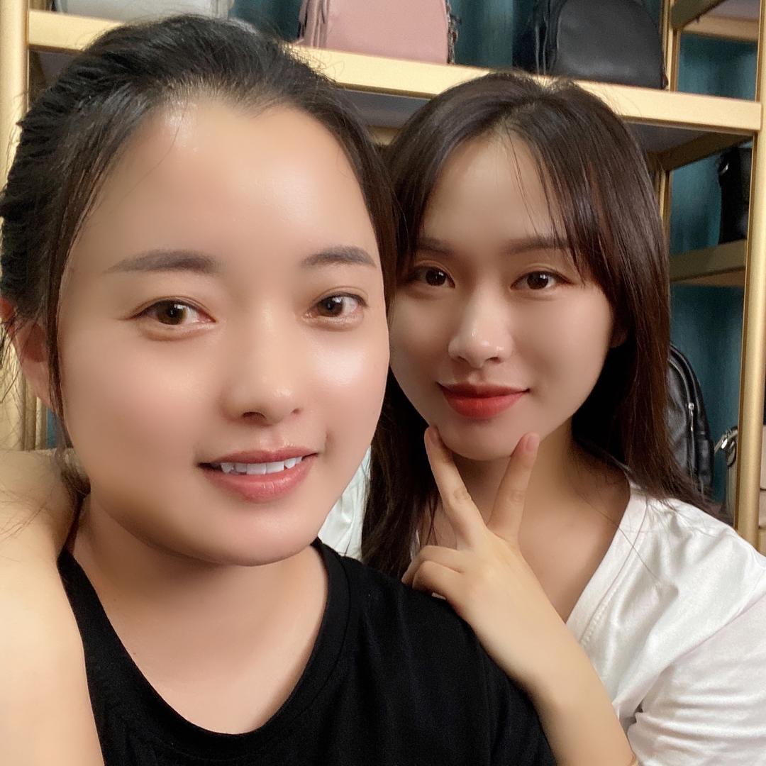 广州娅菲皮具