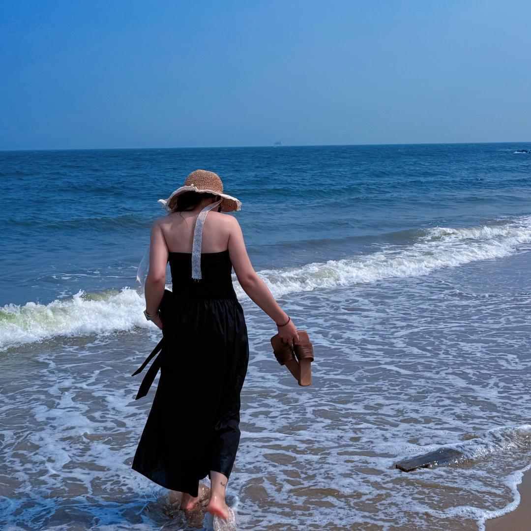 爱喝奶茶的李大宝