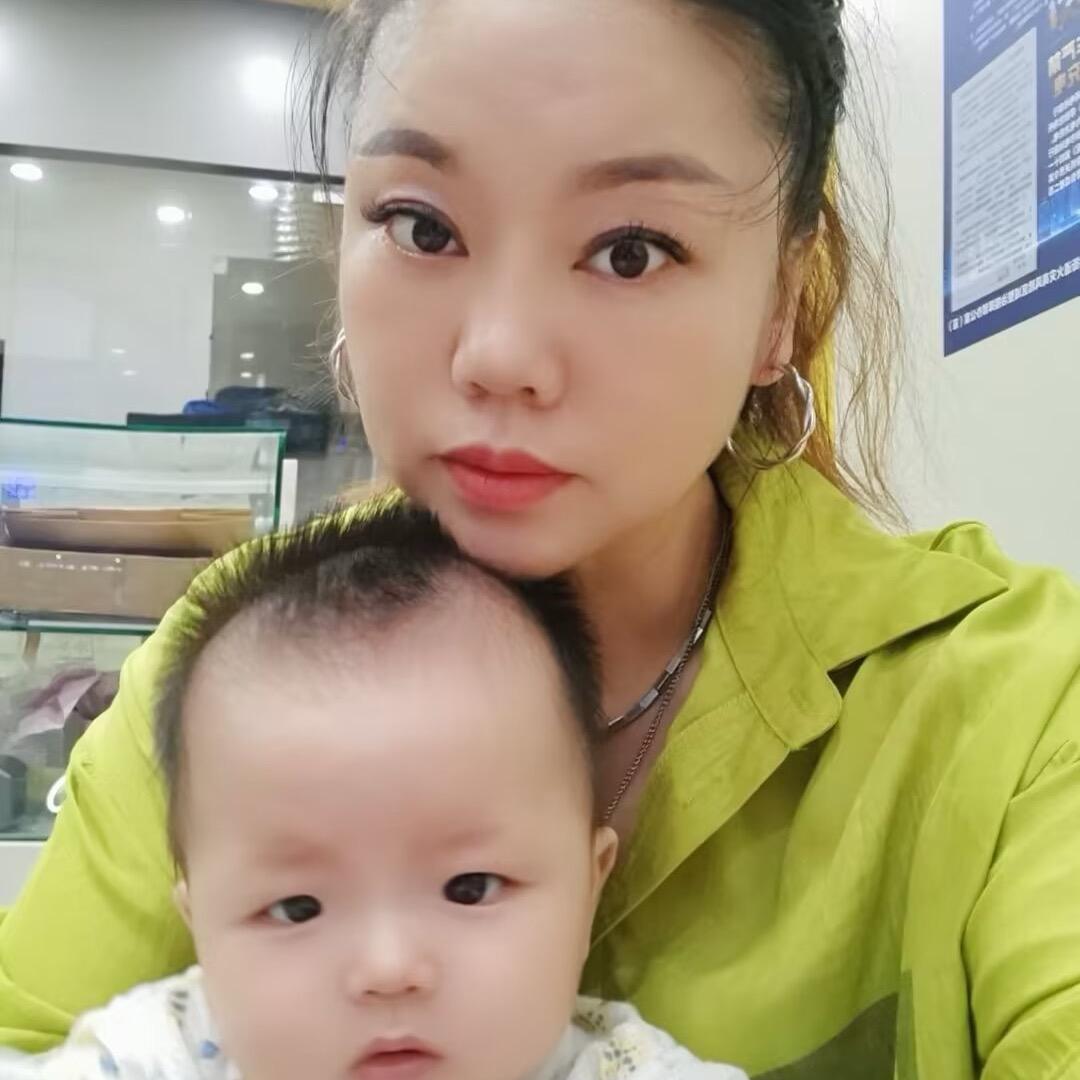 吴姐月嫂（育婴师）