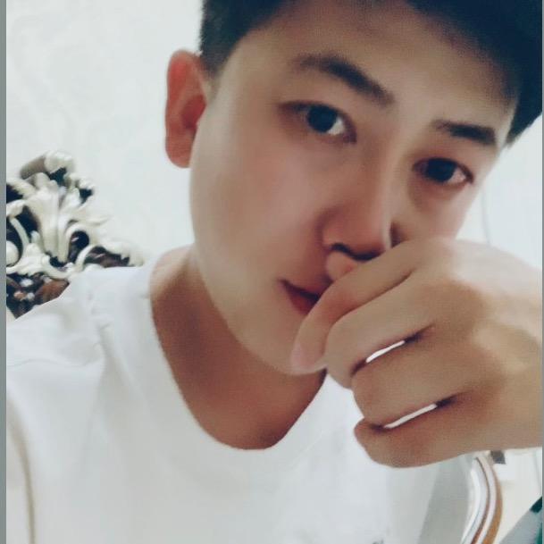 张小翔、