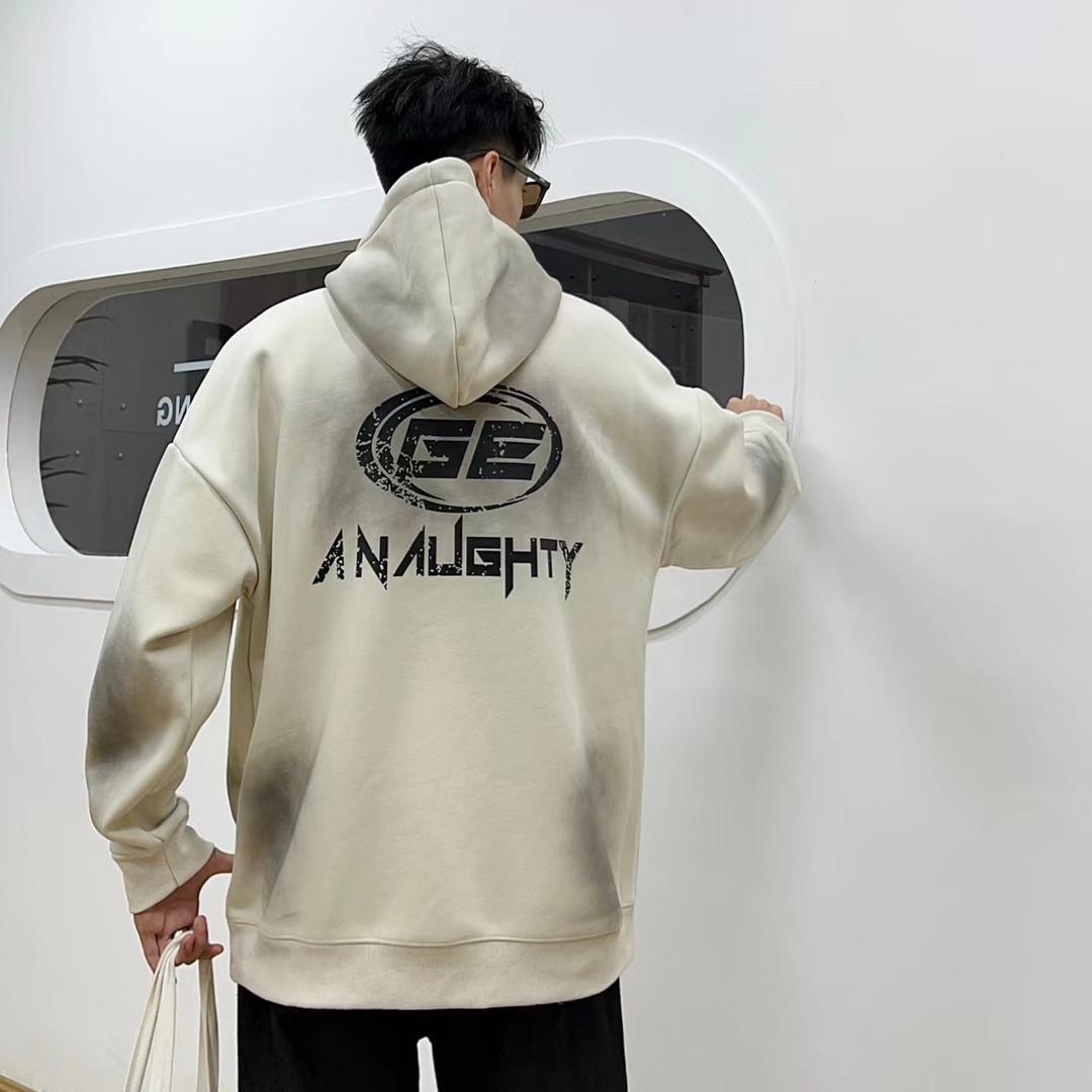 木水 Clothes
