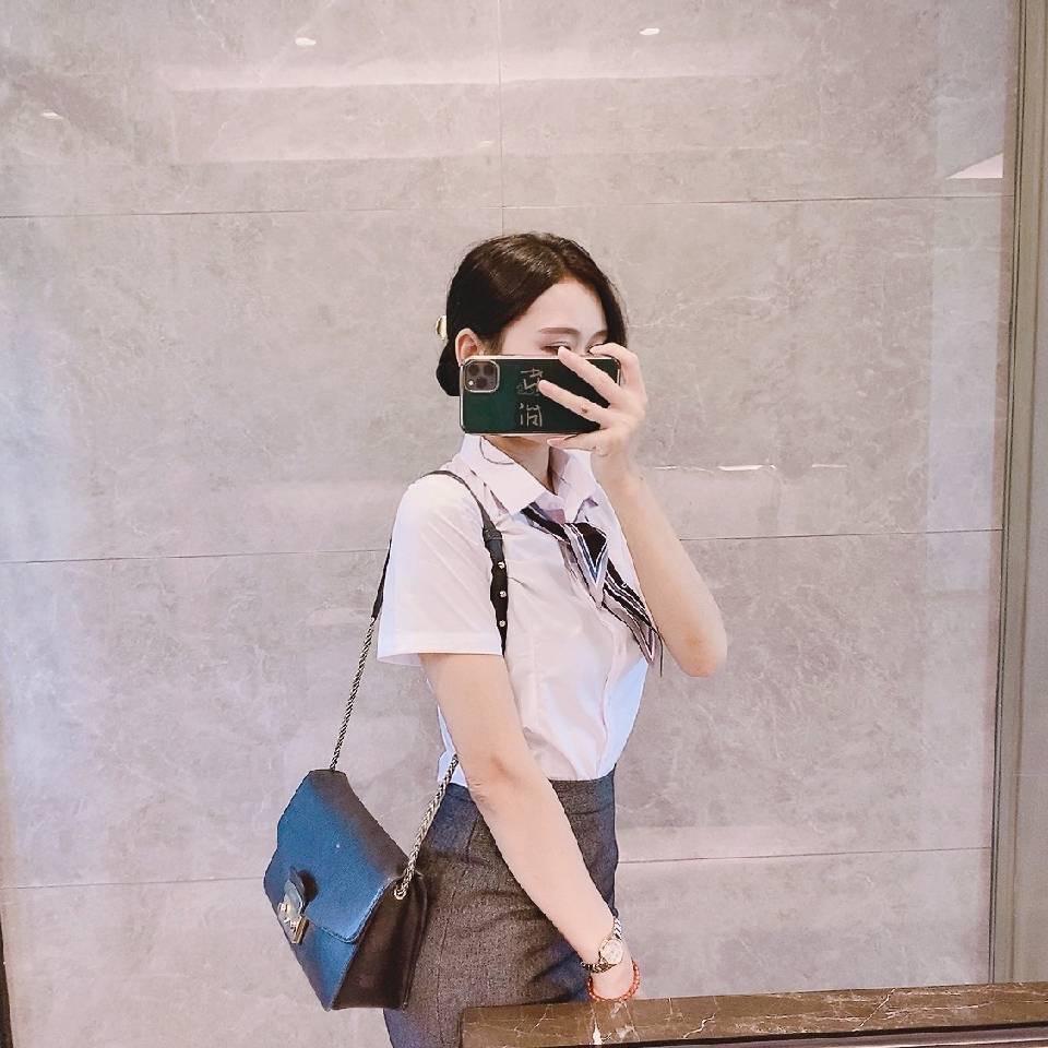 柳州小梁总（烟酒柳州南宁店）