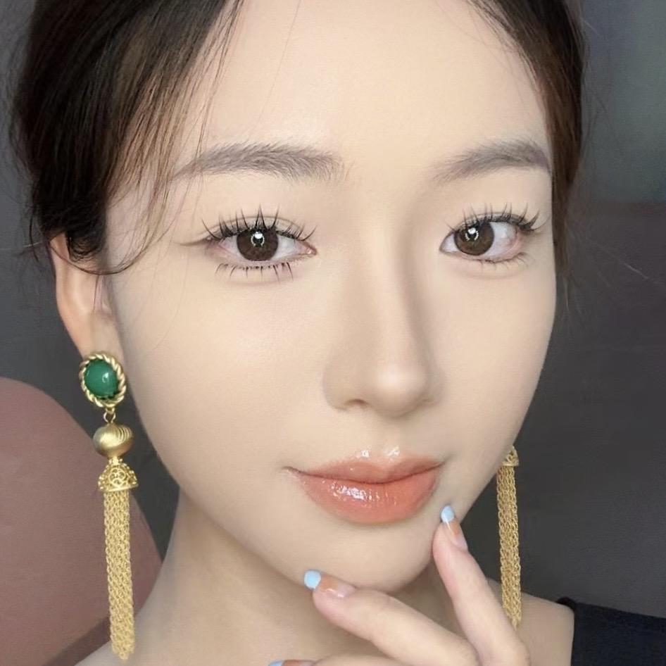 西西美妆（同款在橱窗）