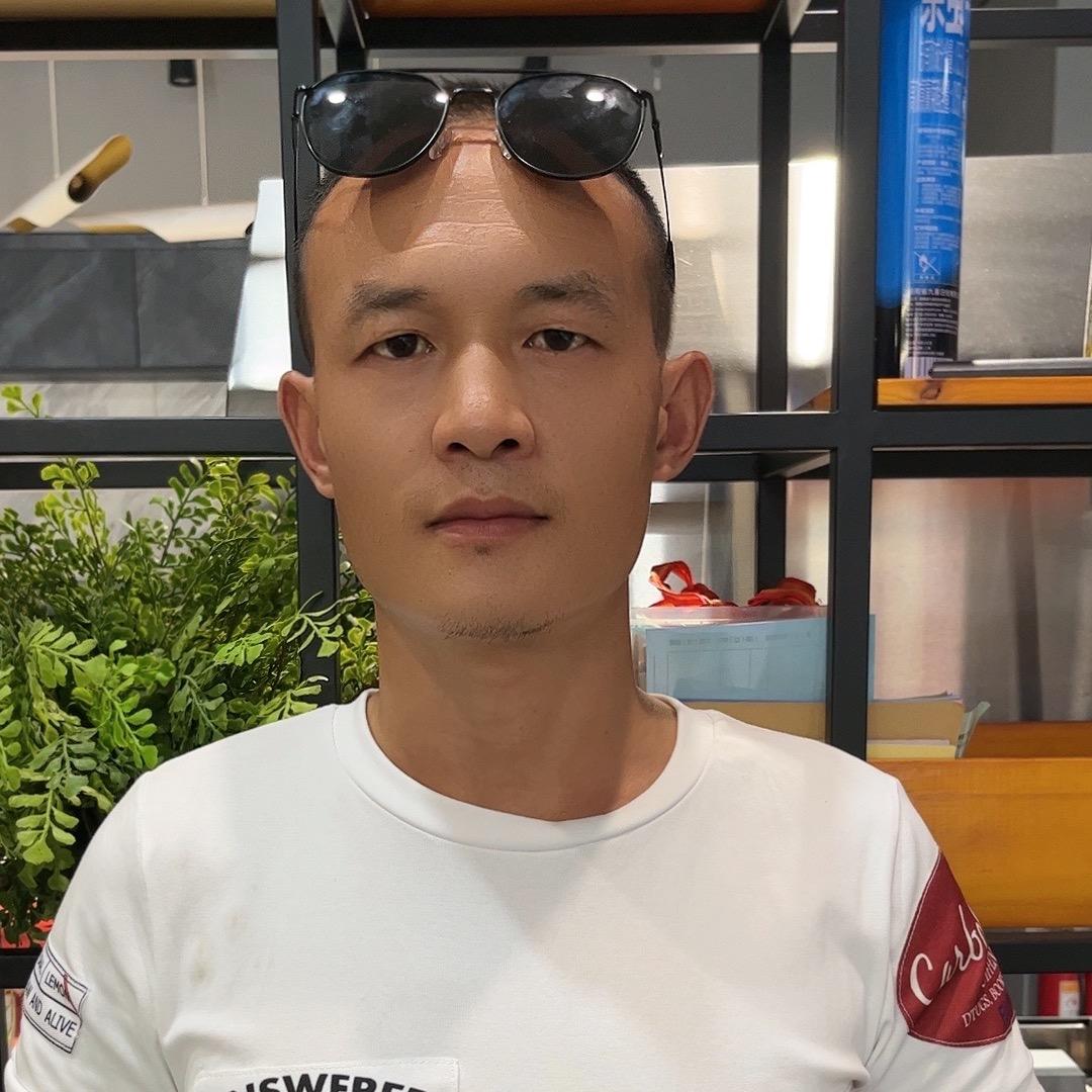 农民工李俊良