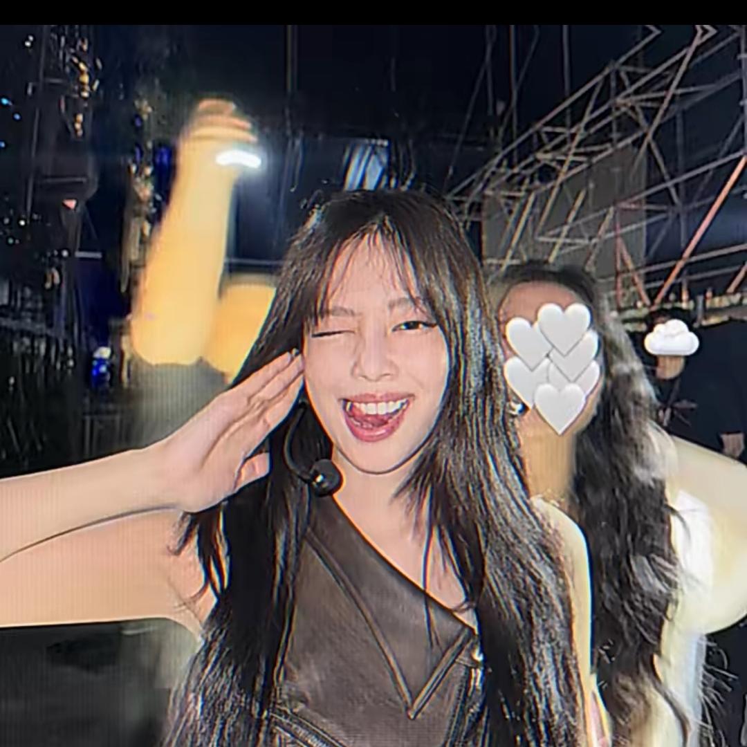 💙手可摘心辰✨