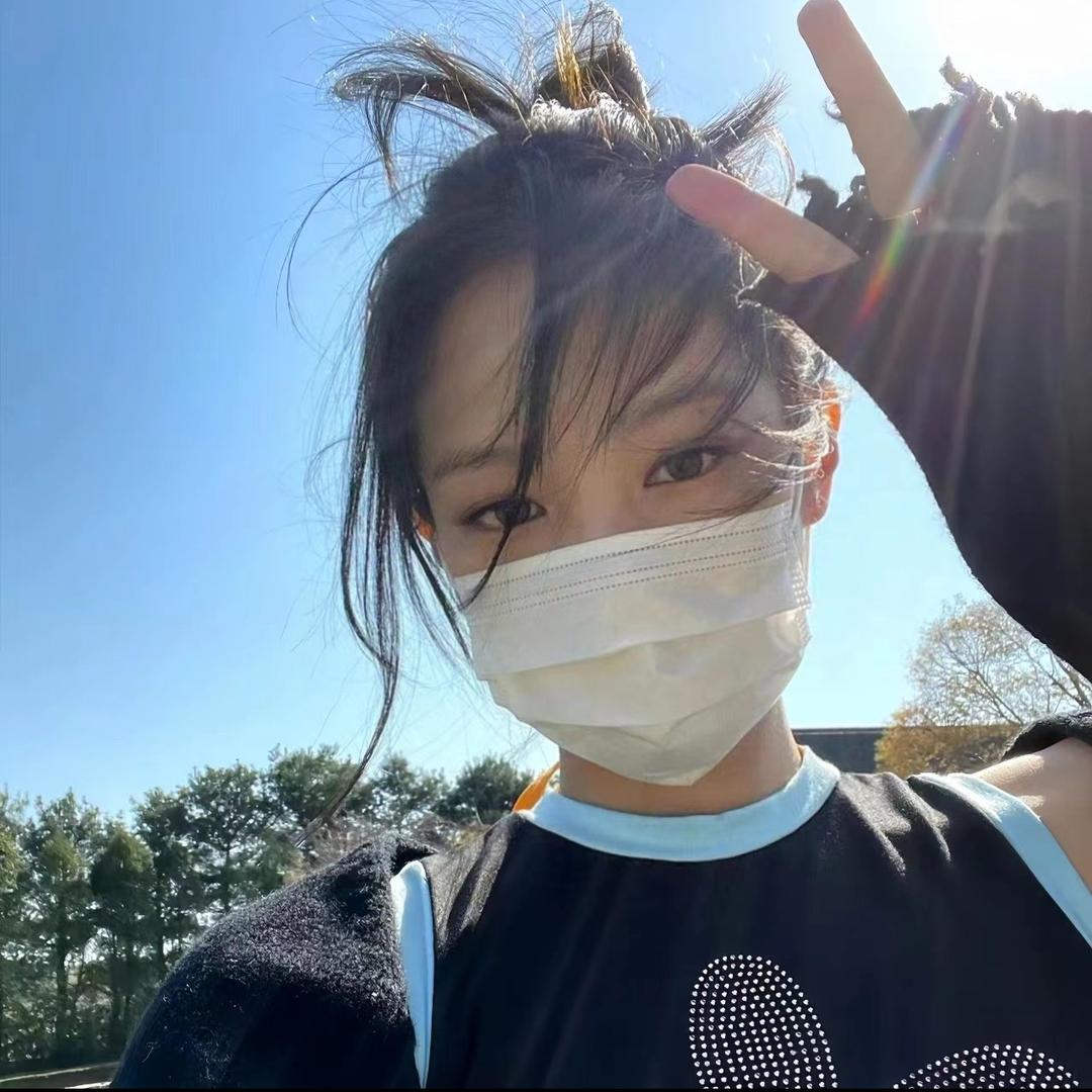 @¥