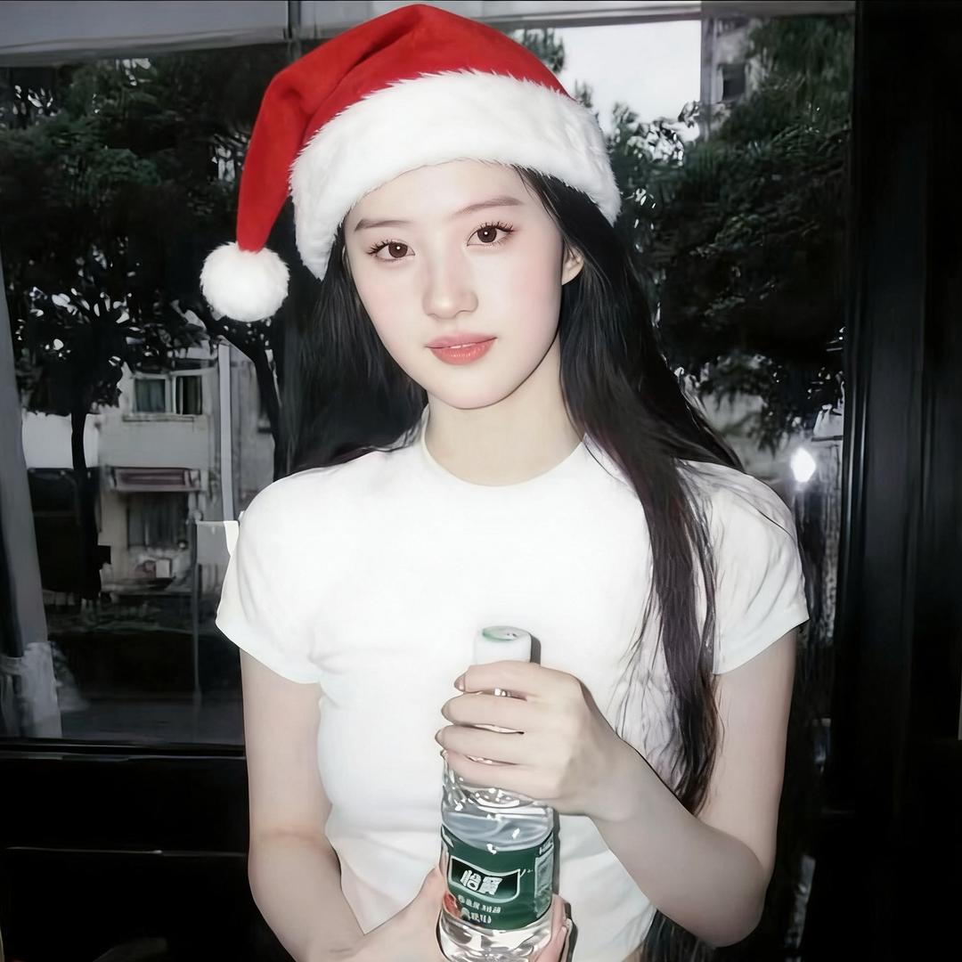 ayW