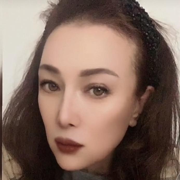 C梧桐树（拒绝私聊）