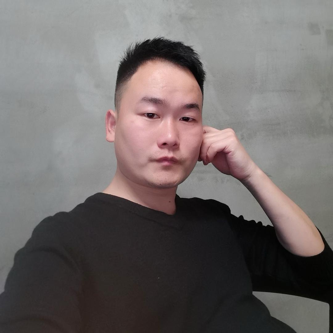 灶屋里的凡哥