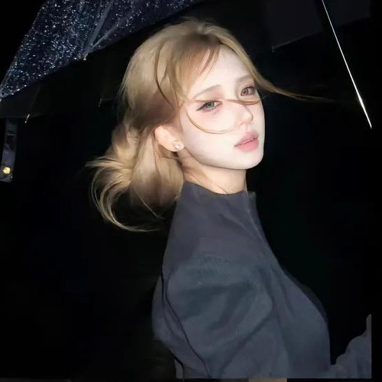 是周周呢小助理