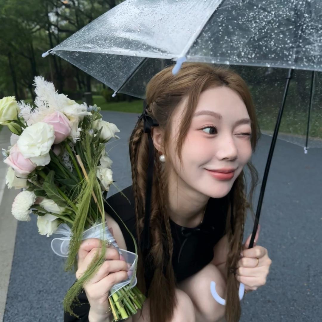 李十一女装
