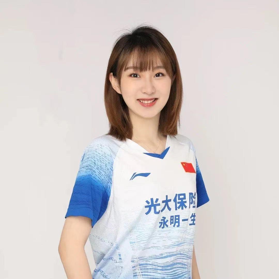 教羽球的小雪鱼🏸️