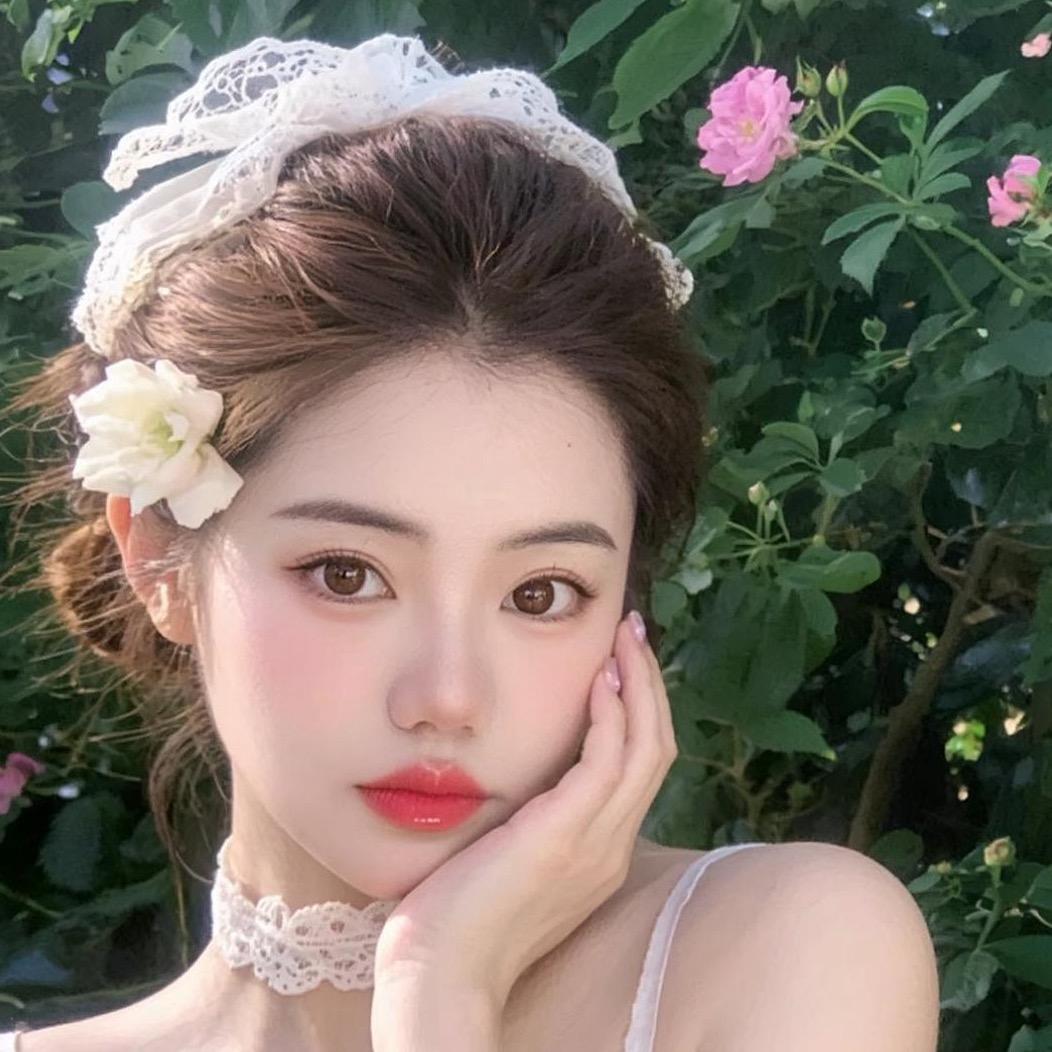 很爱吃鱼鱼……