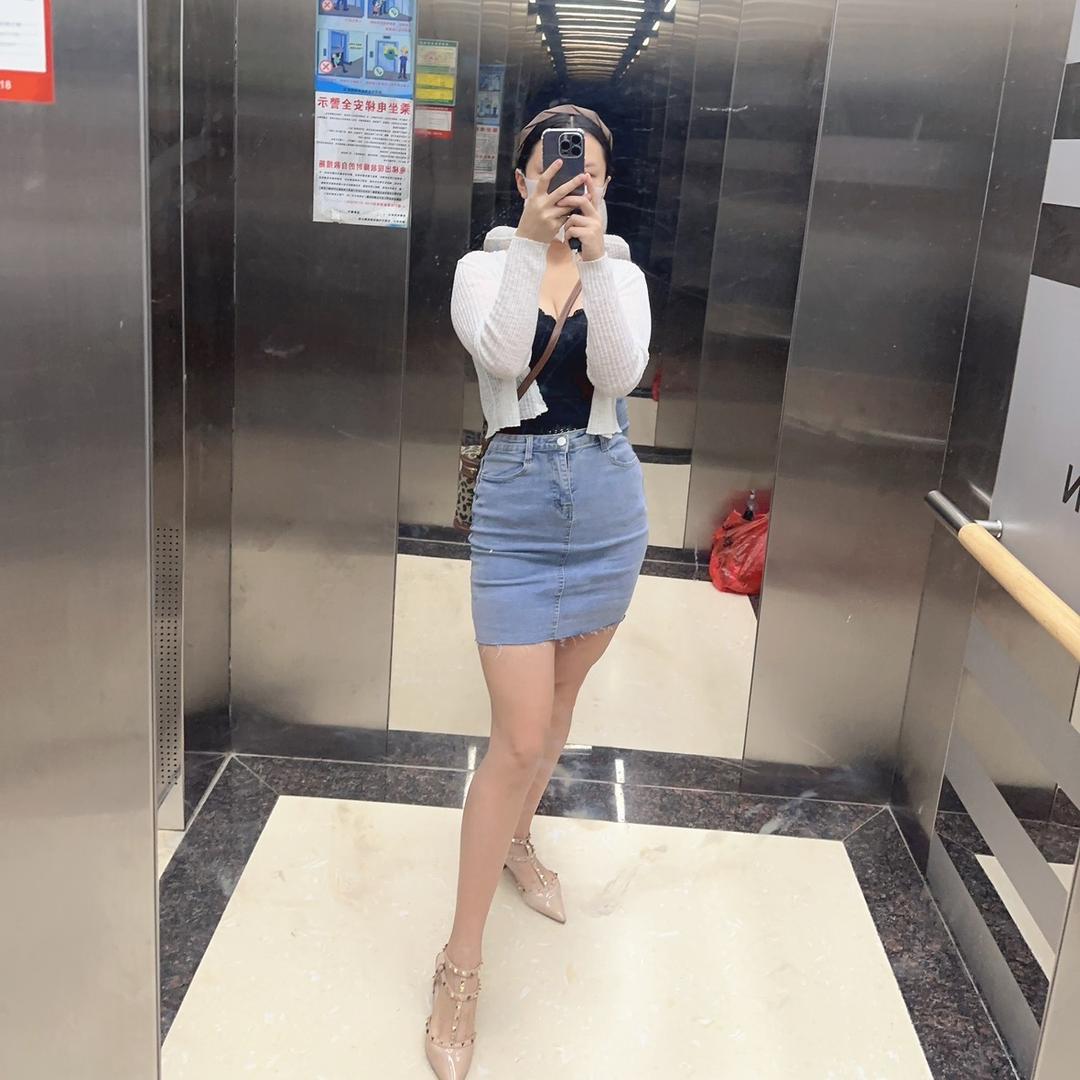 辣辣妹子