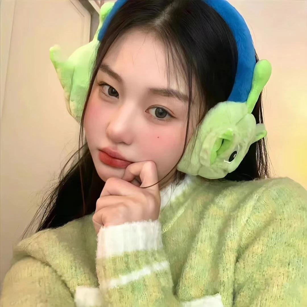 优雅的水晶小人儿