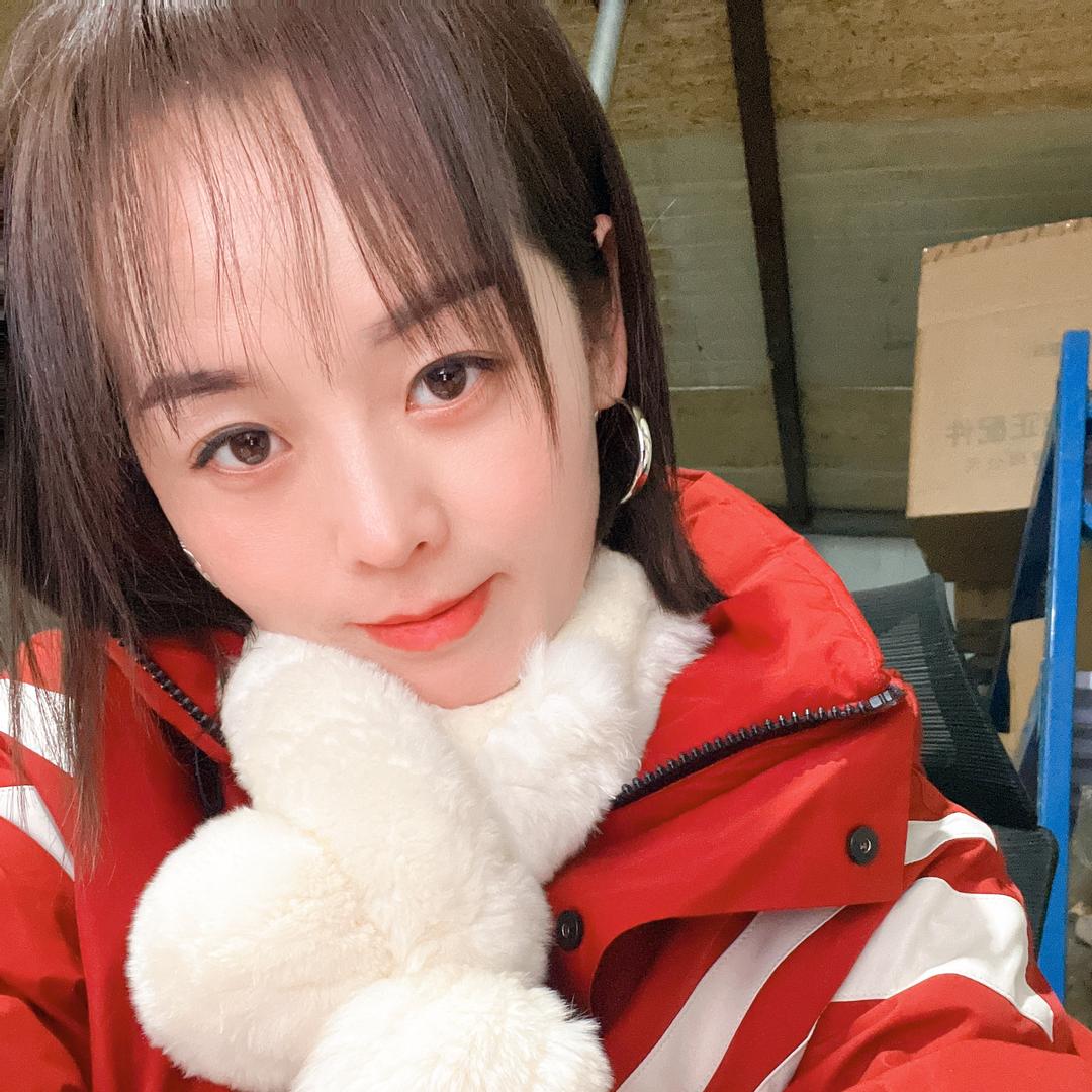 卖汽配的小姐姐🌹