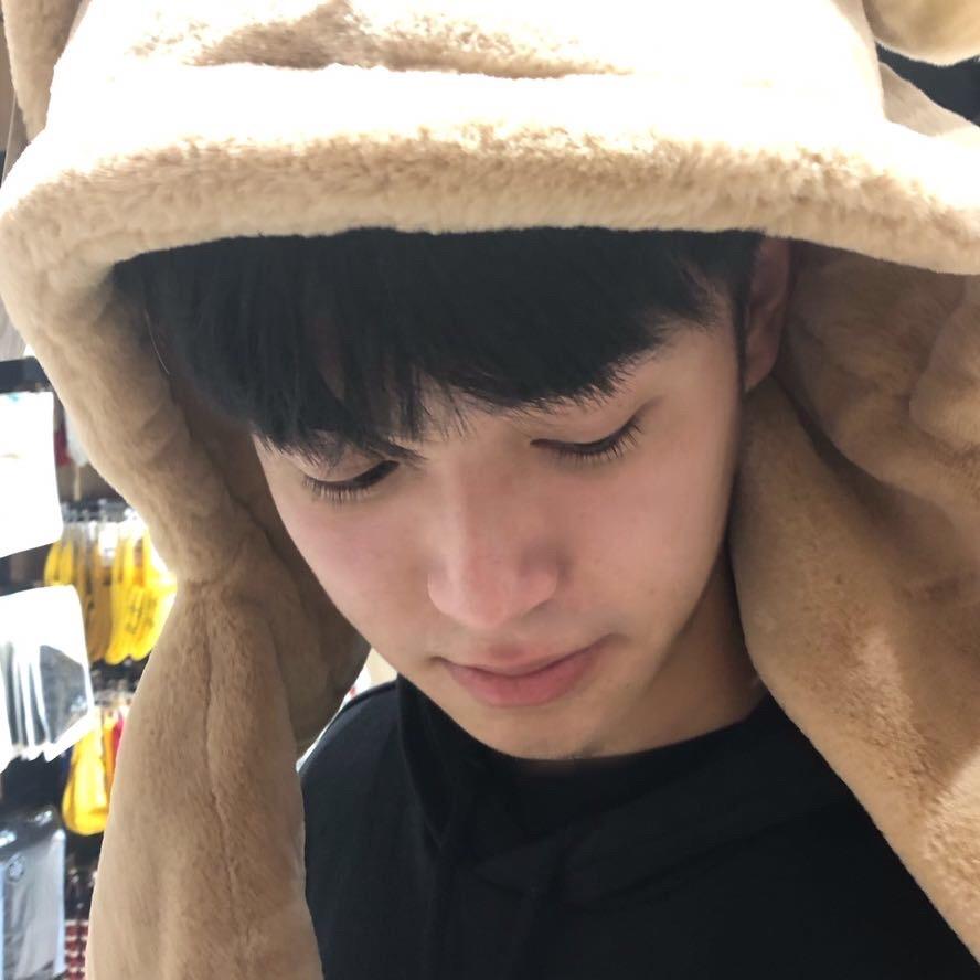 褚奕