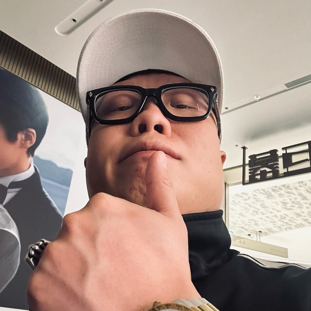 MR 丞