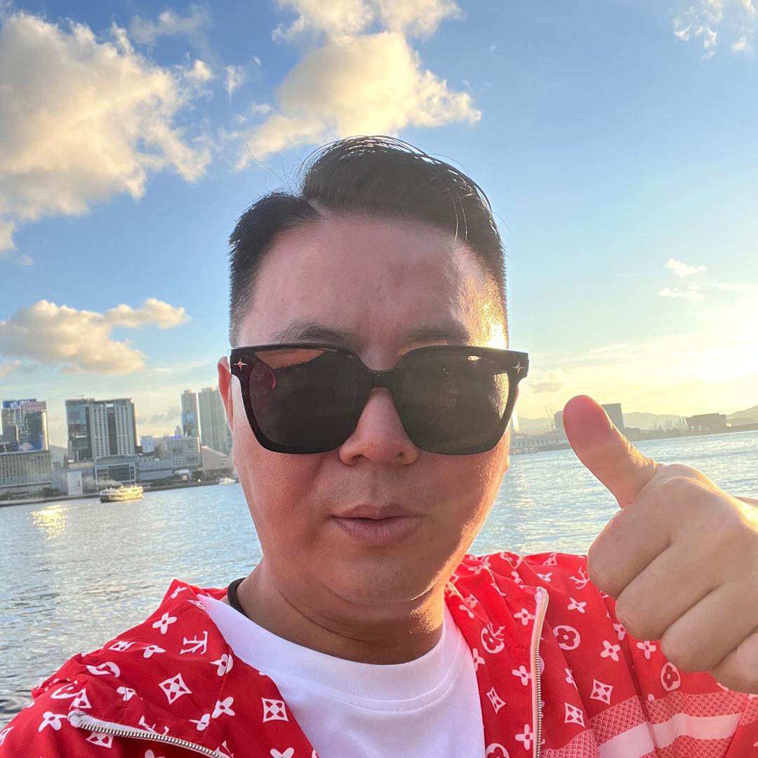 上海小阿哥