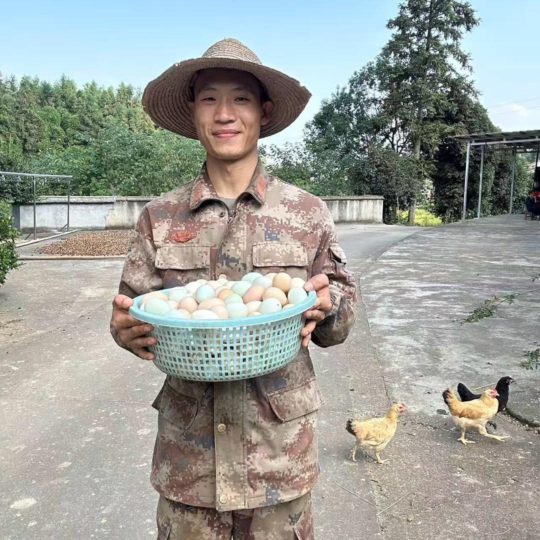 乡村守护人-小夏