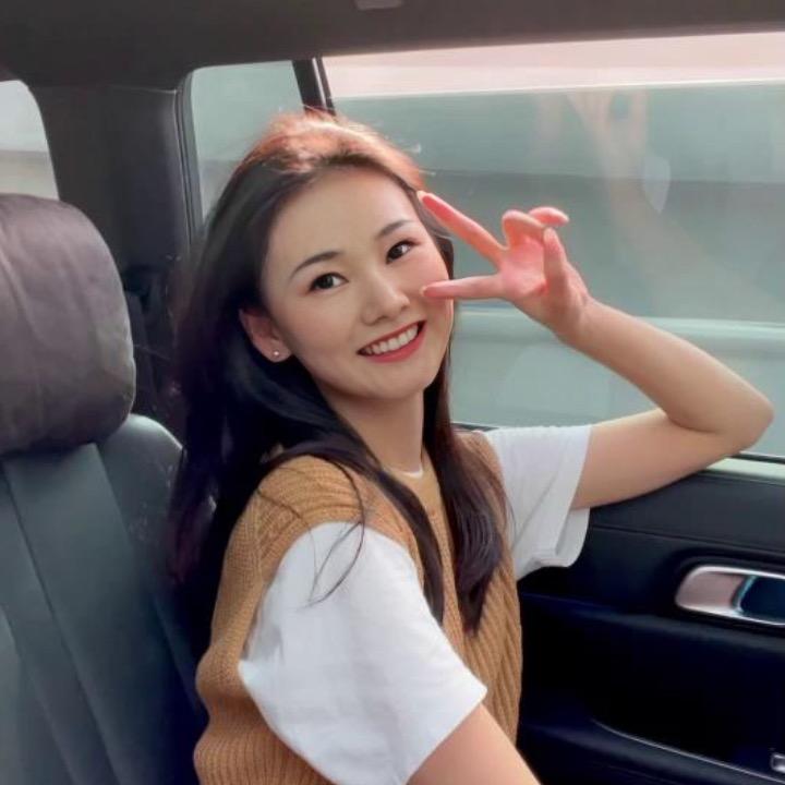 爱笑的小沫哟