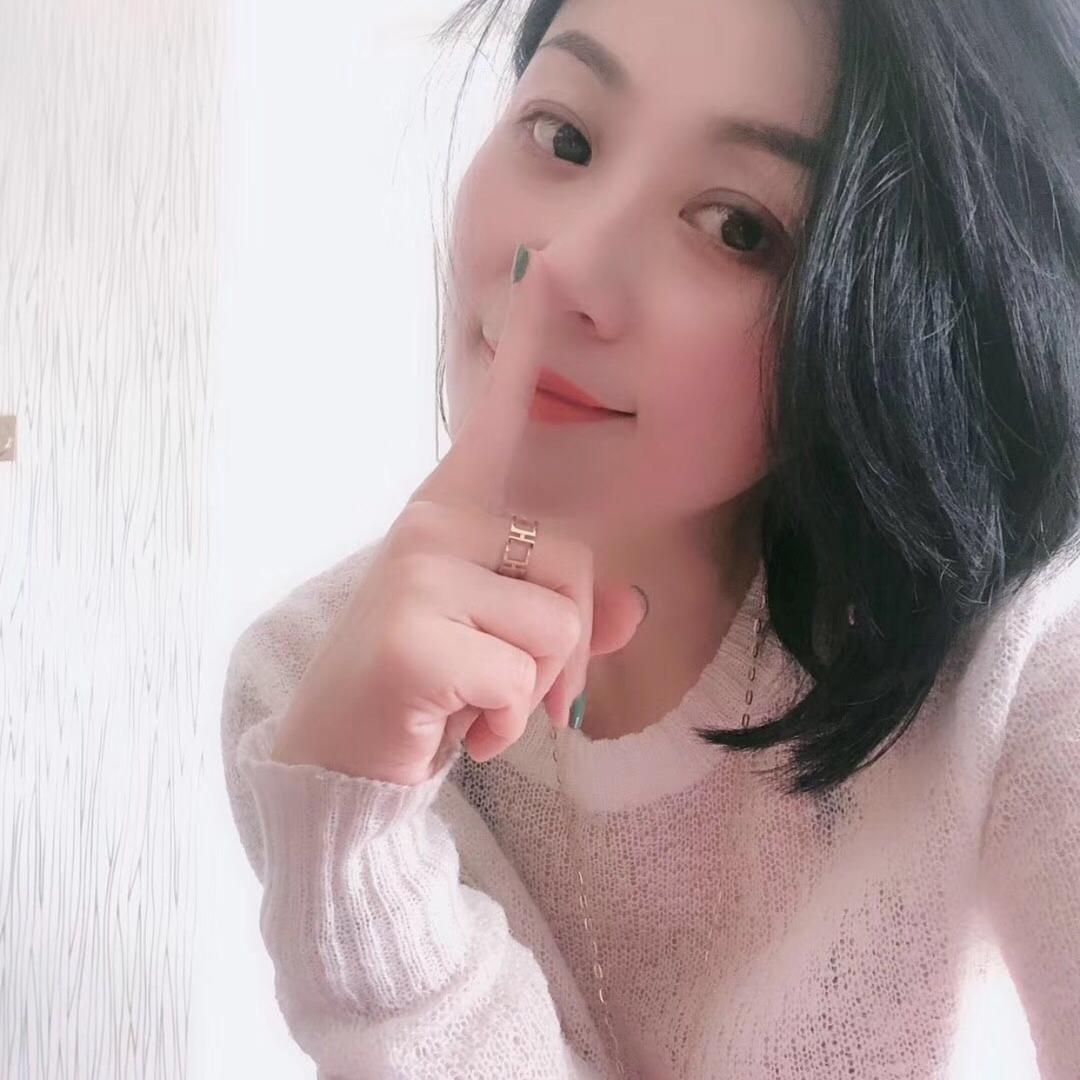 璐燃服饰