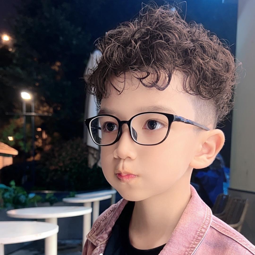 Chen豆宝儿💗💗